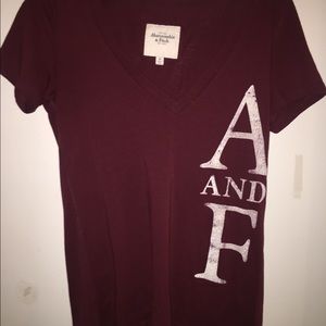 Burgundy v neck tee shirt